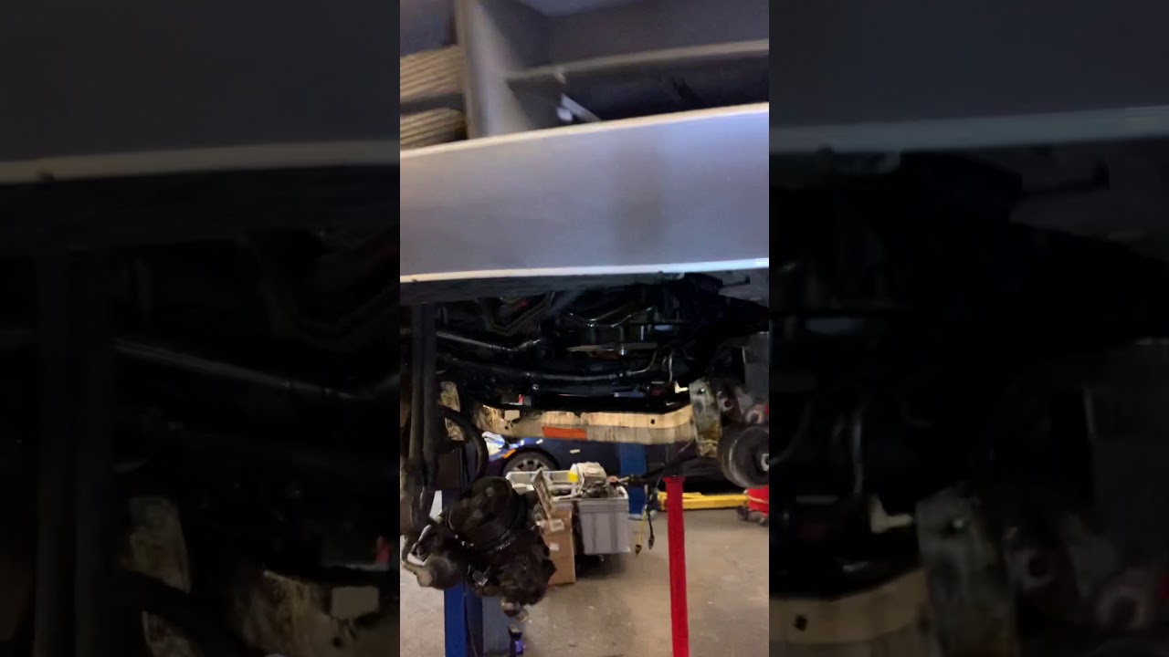 BMW n62 745 750 oil leak alternator bracket seal