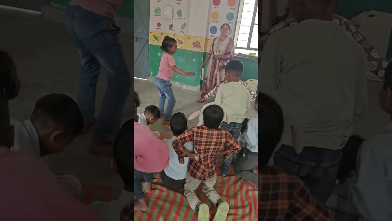 DECE-4क्रिया 44 क्रियात्मक विकास के लिए म्यूजिक चेयर खेल का आयोजन करना