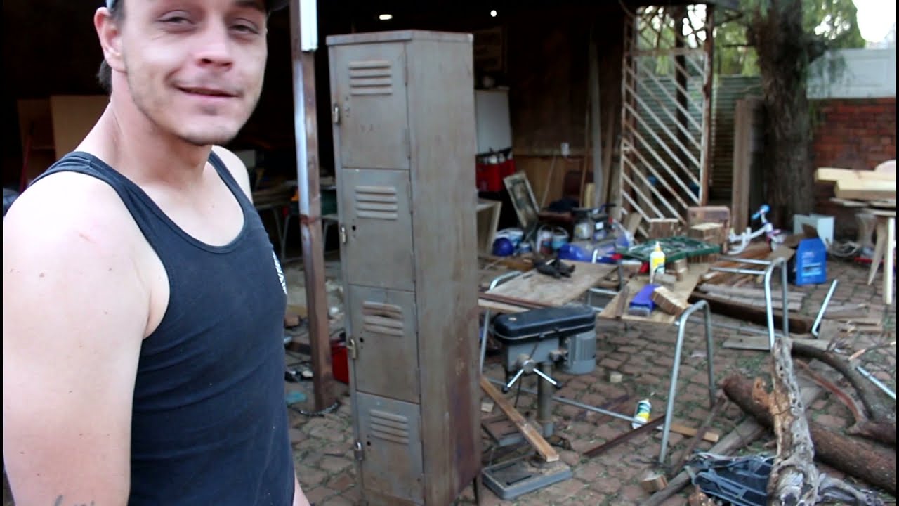 Old Locker Restoration (Upcycling, Timelapse)