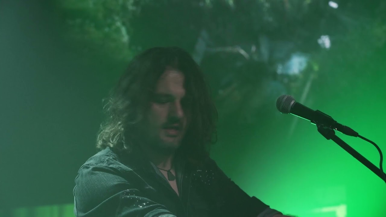 Opća Opasnost - Tri rijeke (Live at Dom sportova 2019)