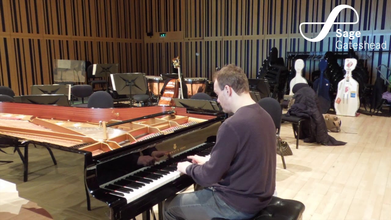 Lars Vogt plays Bach Goldberg Variations: Var 1