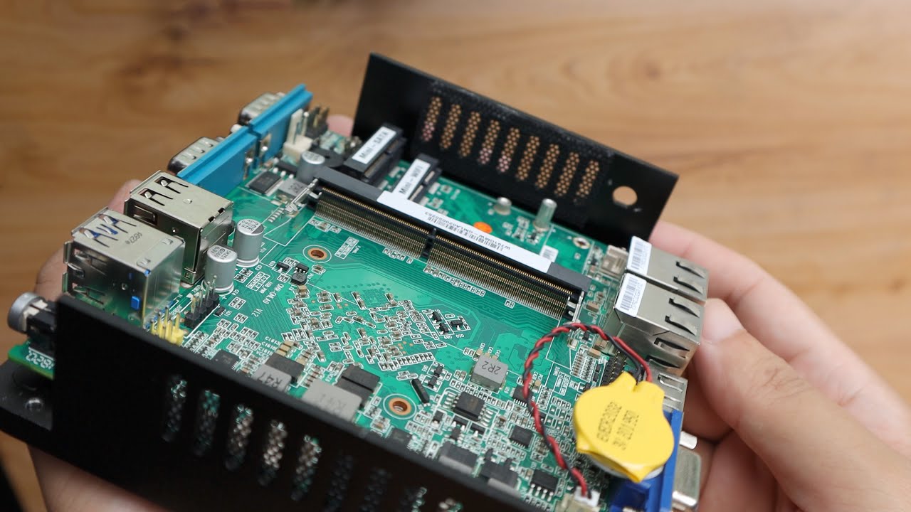 J4105 小主机成品软路由简单上手体验