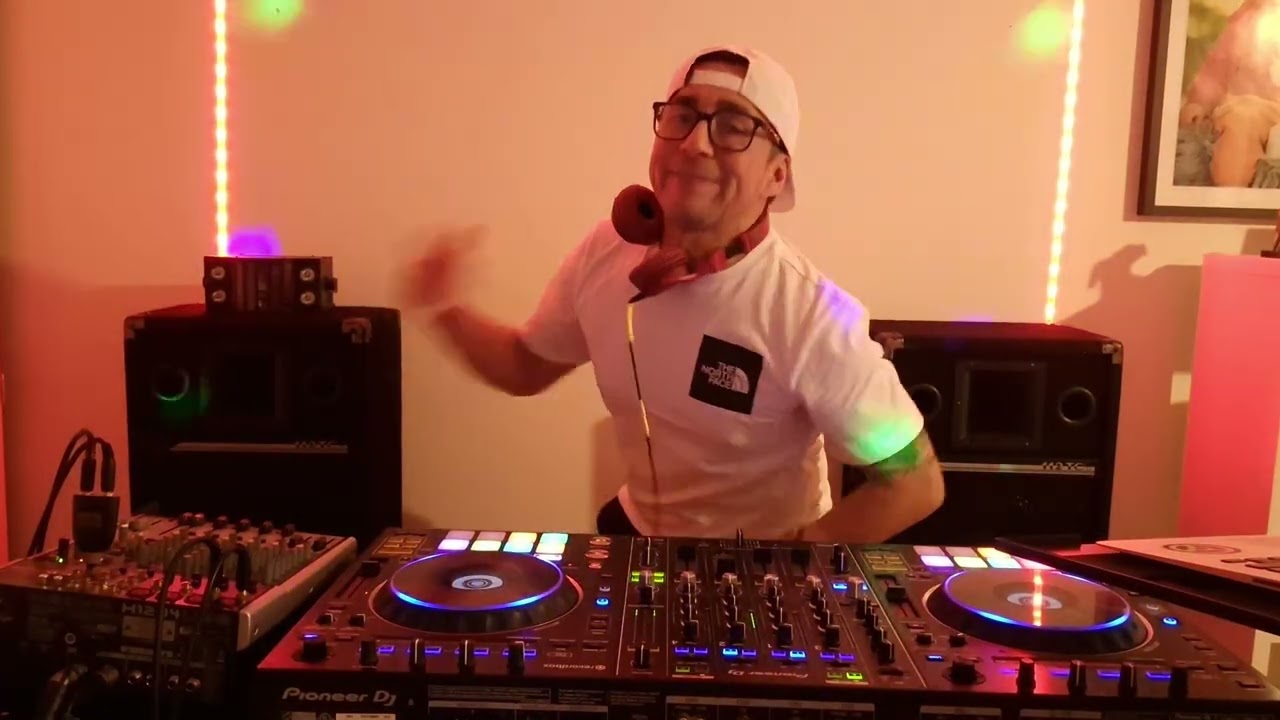 CUMBIAS, SALSA, ELECTRO LATINO REMIX ..Y MAS ALEZZANDER DJ.