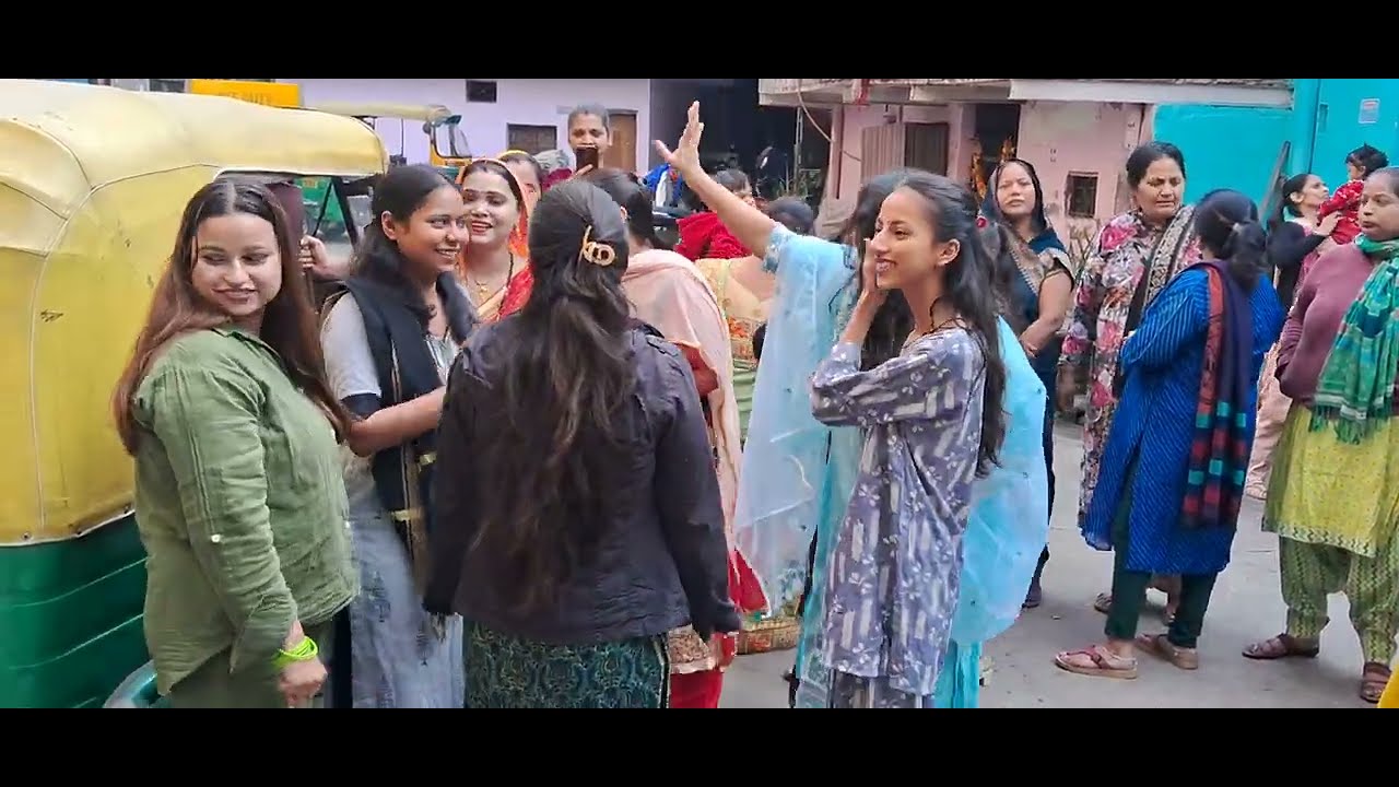 #viralvideo बच्चा होने की खुशी । सब झूम के नाचे #shorts #couple #coupleshorts