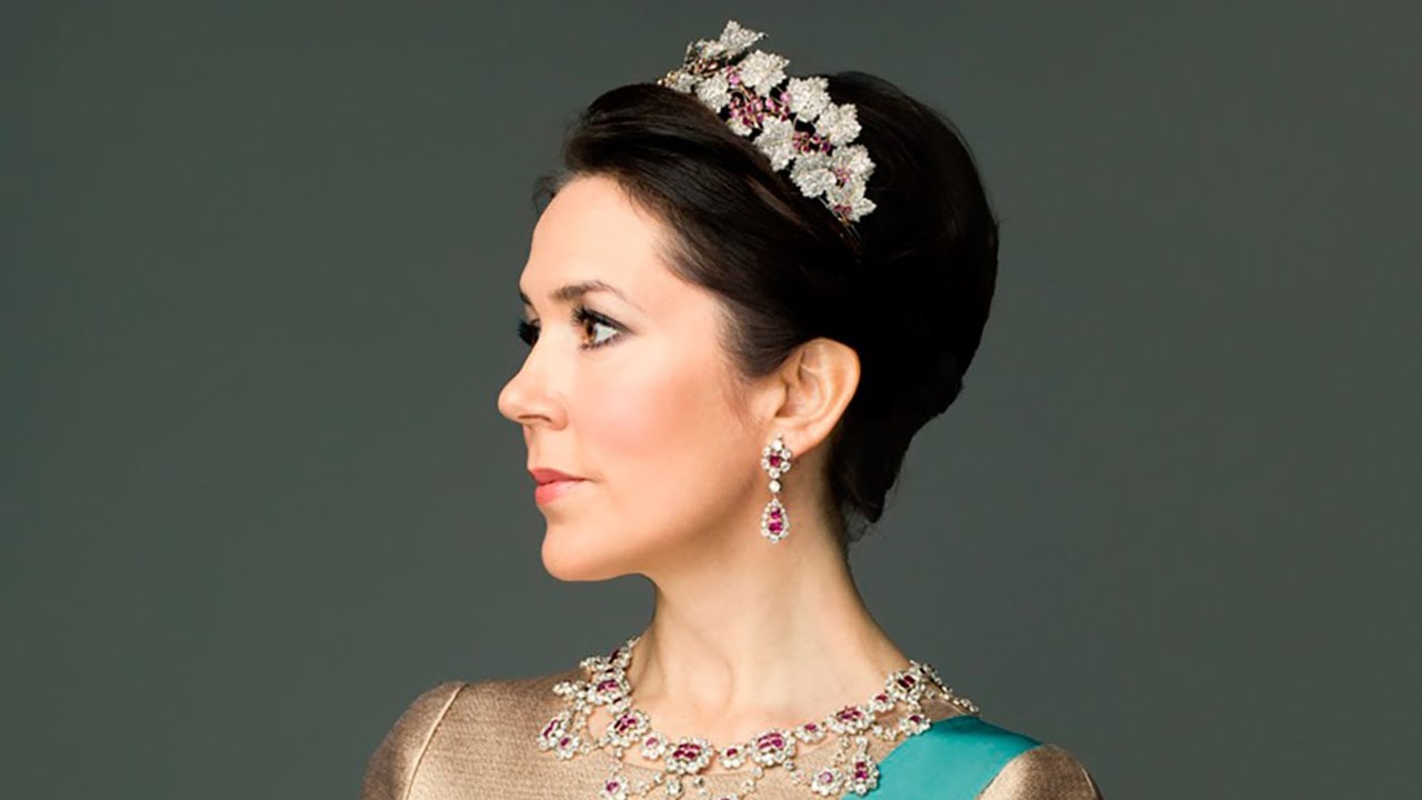 Queen Mary of Denmark Fashion Style in 2023 #princessmary #queenmary #royalfashion #royalstyle