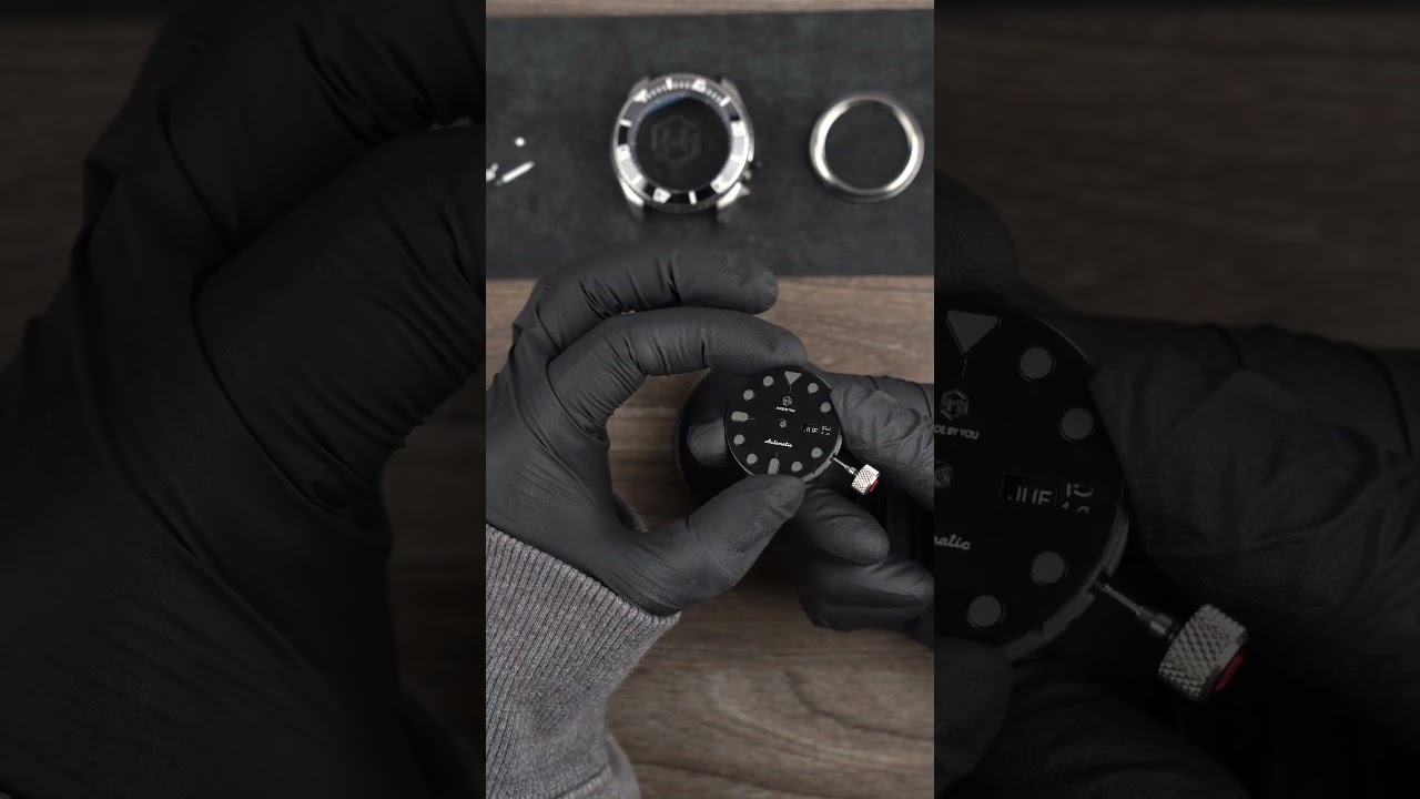 DIY watch: How to change the dial of your watch.