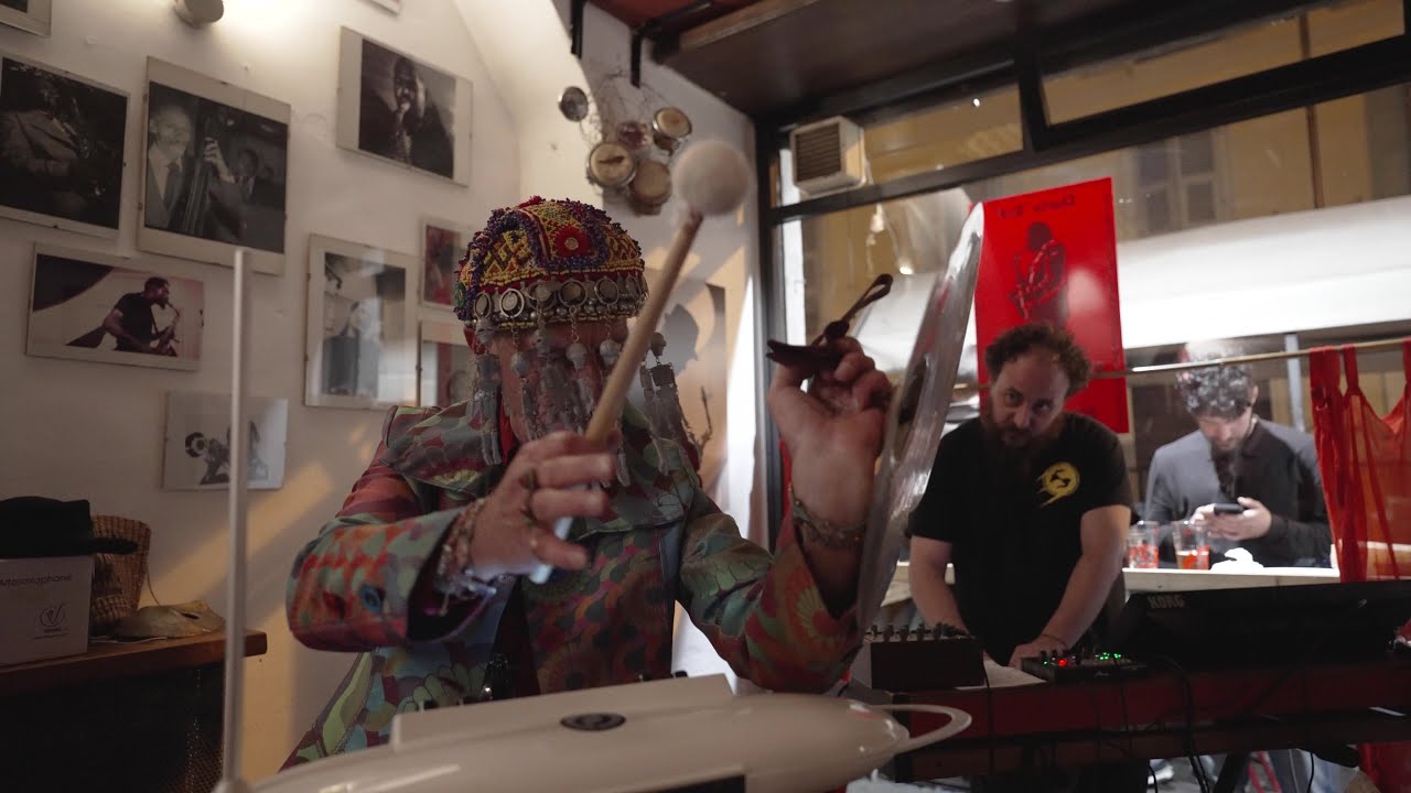 CAOSMOS DUO Live @ Charlie 