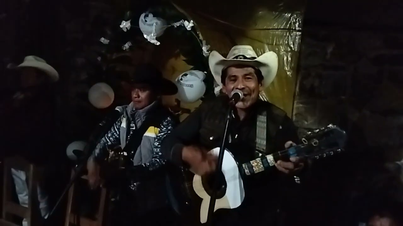 Trio manolo y sus huastecos