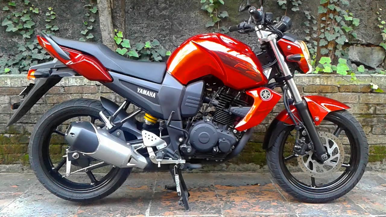 FZ16 Exhaust Sound - FZ16 Sonido