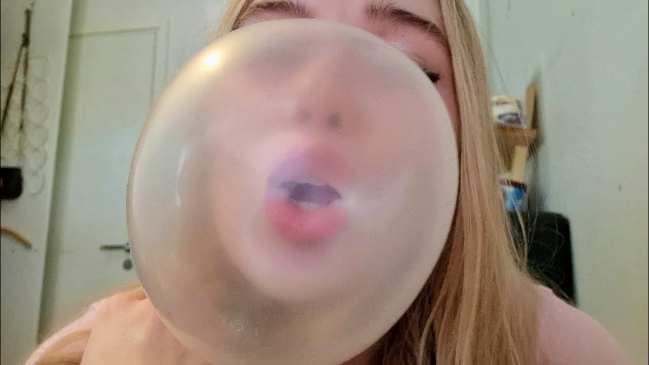 ASMR chewing gum, and bubbles ramble