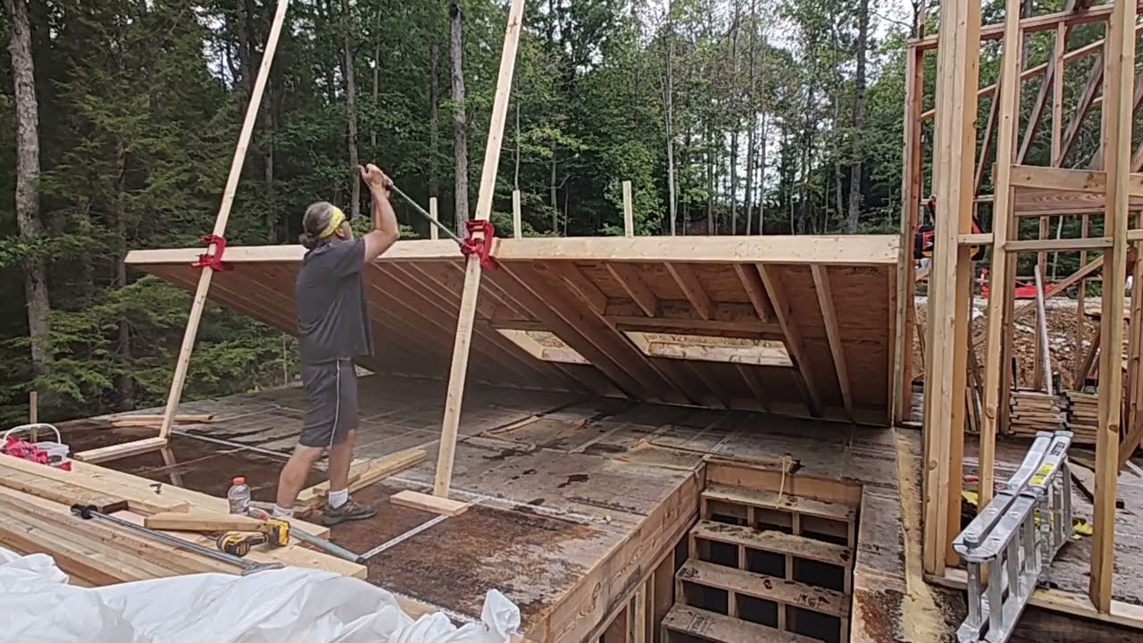Building and Raising a 24x12-foot wall with wall jacks: DIY House Build Ep.27