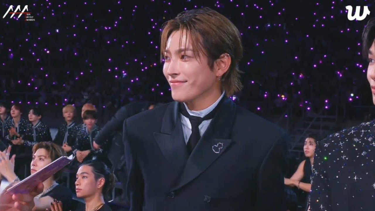 [ENG] #HONGJOONG Cut MC Interview at 2025 Asia Artist Awards