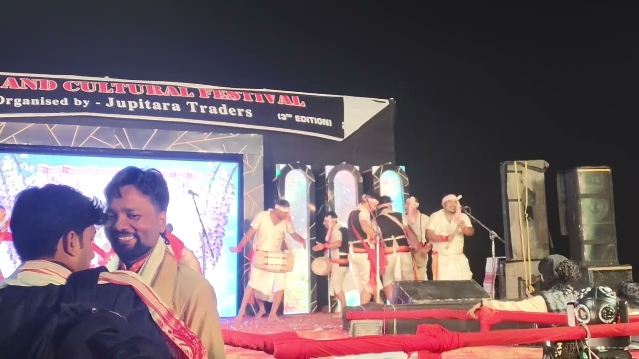 Bihu Doltiye Bor dhuniya koi Bihu nasile, Bihu Program At Guwahati 
