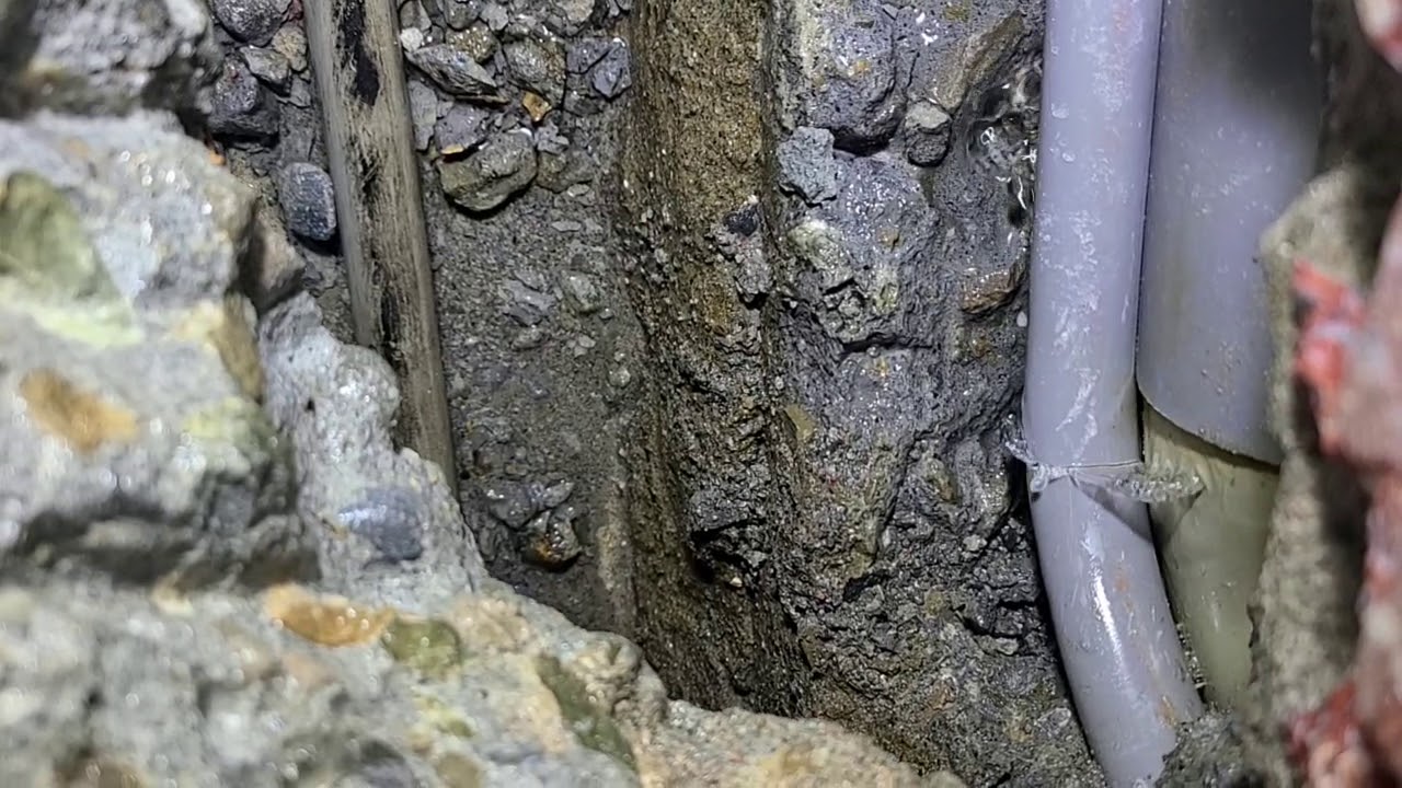 台中大里區客戶困擾的水塔一夜漏光下水自來水漏水