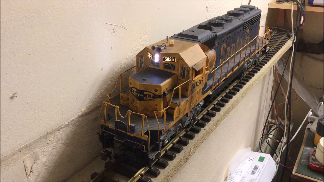 USA Trains SD40-2 Santa Fe ESU Loksound XL 4.0 sound update