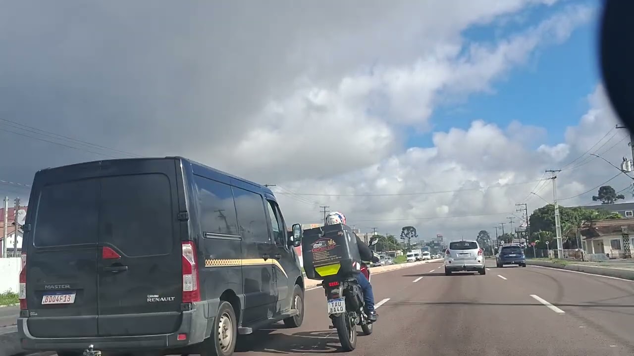 Prestar atenção só mostra uma vez como voltar pra av Rui Barbosa em São José dos Pinhais br 376 