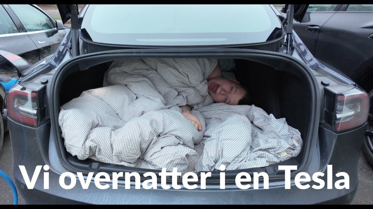 Viser julegaver og tager til København i 16 timer