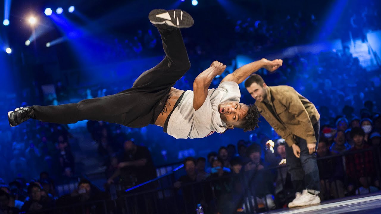 High-Stakes Battle of Skill l Neguin vs. B-Boy Bruce Almighty | @Red Bull BC One World Final 2016