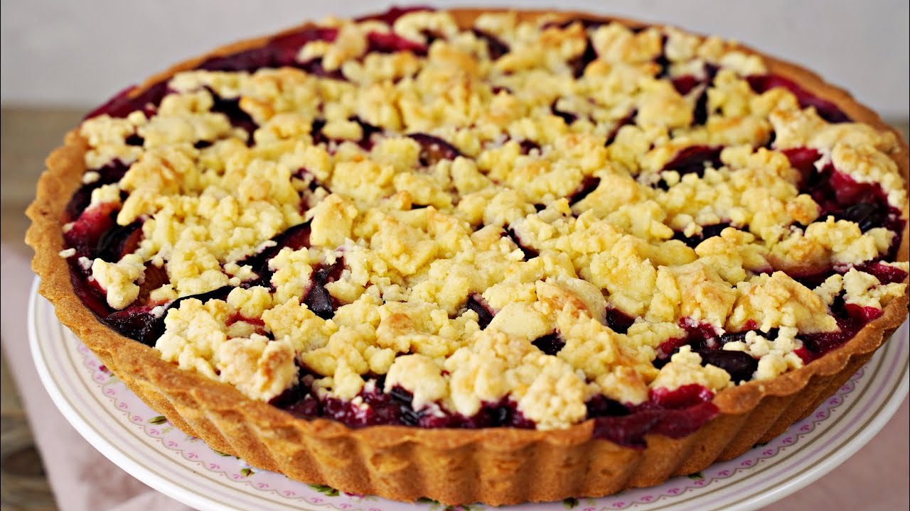 Ciasto śliwkowe - Prosta tarta ze śliwkami i kruszonką – PRZEPIS