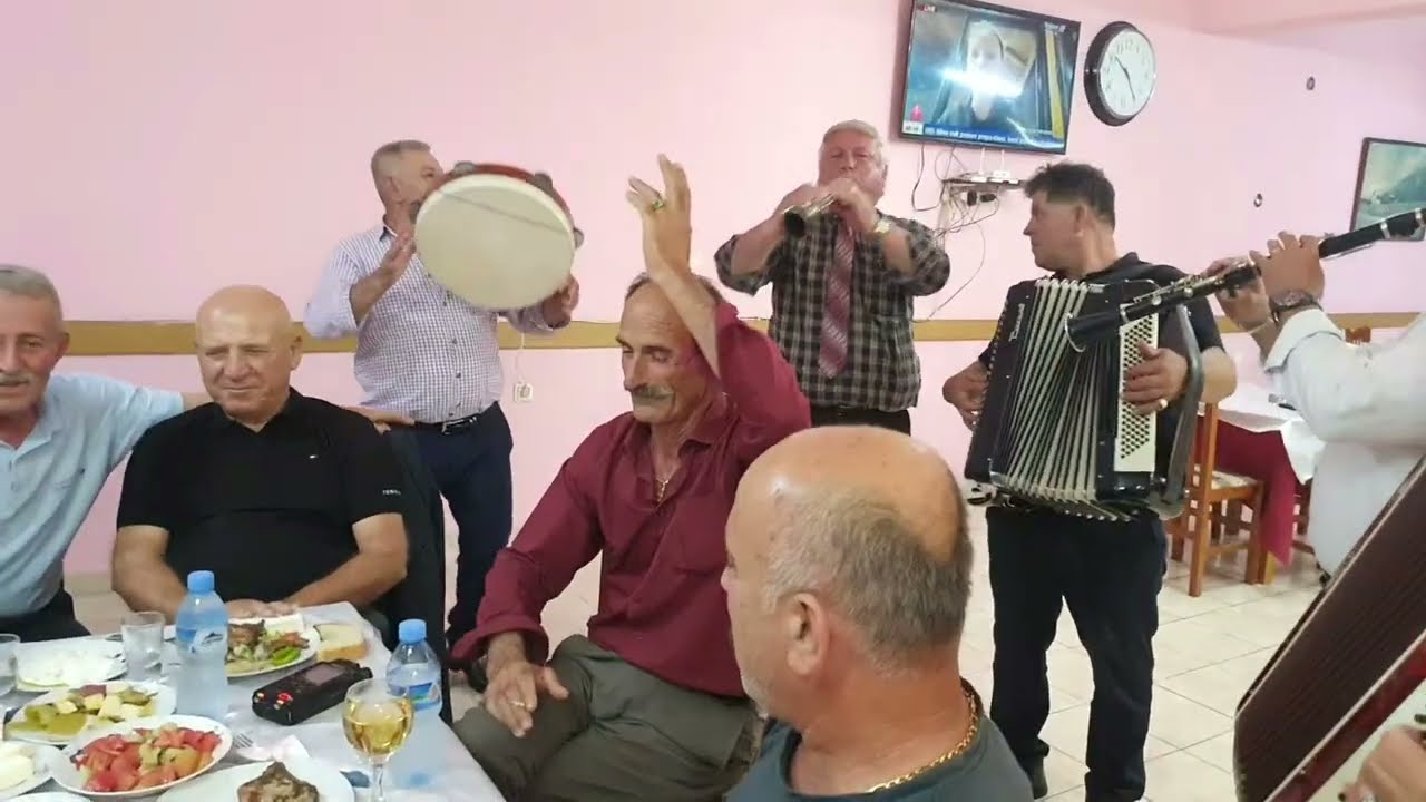 Meleq Zdrava Fiqo Bezati Idajet Shtepenja Klarinet Lumturi Bezati  Jetnor Braho Fatmir Koxhaj 2023