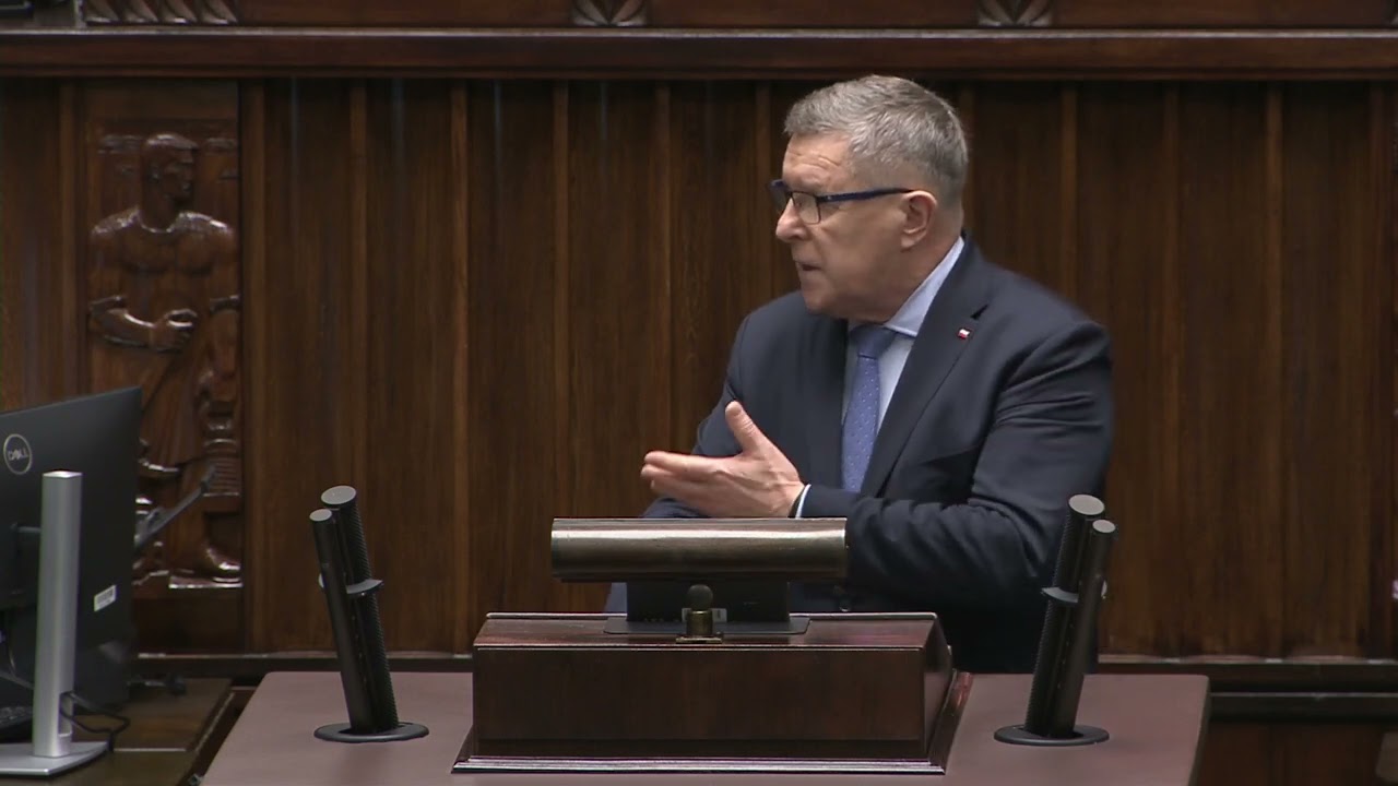Kuźmiuk o SAFE: to fatalna decyzja, to KPO 2.0!