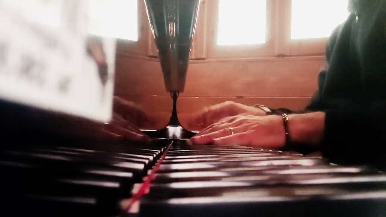 Lou Reed - Perfect Day (Piano Version)