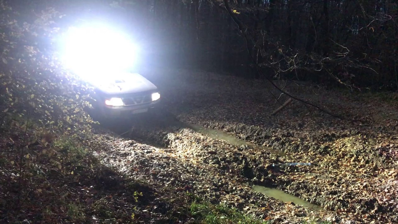 Nissan Patrol Y61 2.8 Federal Couragia MT mud test