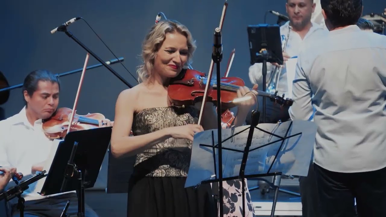 Por una cabeza, Carlos Gardel. Violín Solo. Sofia Lych. Arreglo y Dirección, Ricardo Corona