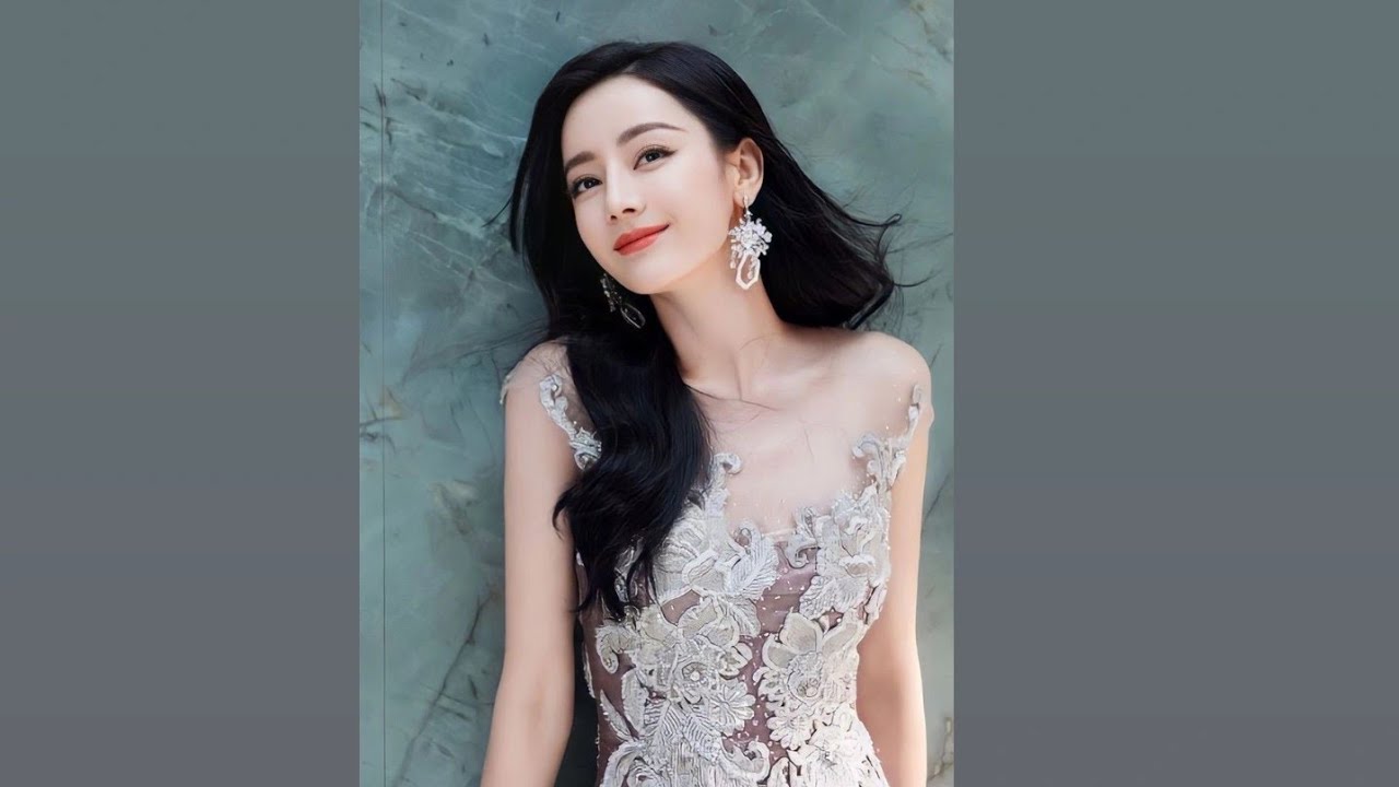 Dilraba Dilmurat nostalgia about past love  New beginnings and Transformation in her Career !! ✨️✨️