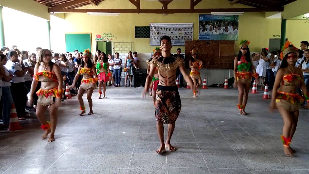 Apresentação de Dança - Dia do Índio
