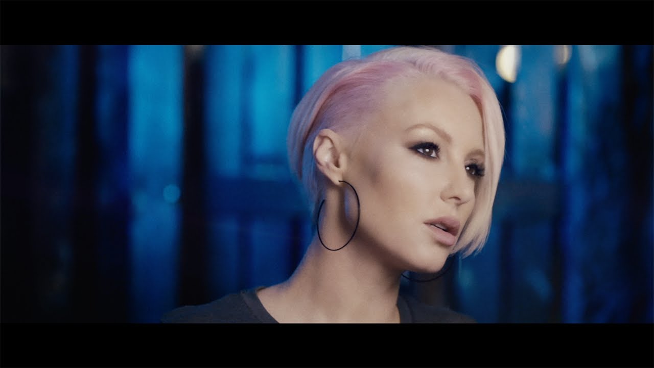 Cosmic Gate & Emma Hewitt - Tonight (Official Music Video)