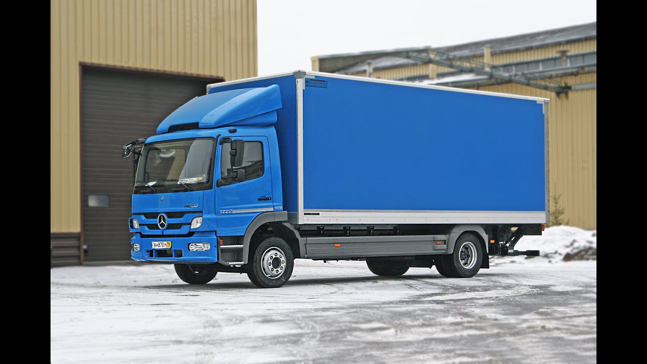 Mercedes Atego 1222 изотермический фургон с подъемной шторкой и гидробортом Palfinger