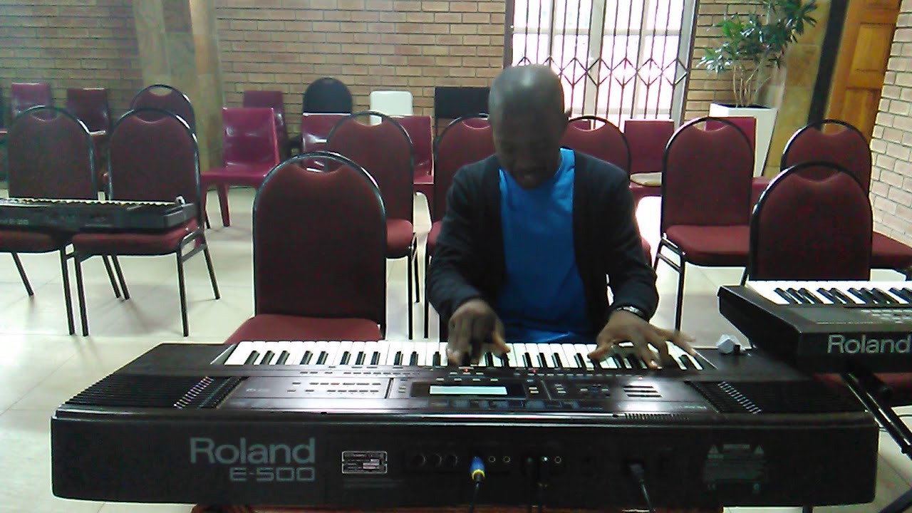 Kuzohlatshelelwa Khona Zuko E-500