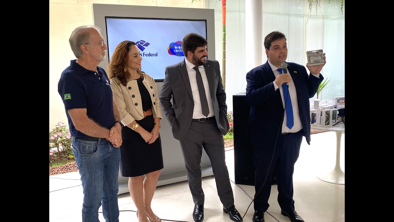 BRASIL CENTRAL RECEBE DOA&Ccedil;&Atilde;O DE EQUIPAMENTOS DA RECEITA FEDERAL