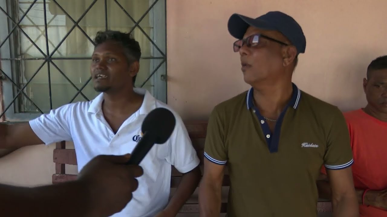 BEWONERS MANDJAVEIRAWEG TEN EINDE RAAD , KRIJGEN GEEN ANTWOORD OP VELE PROTESTBRIEVEN