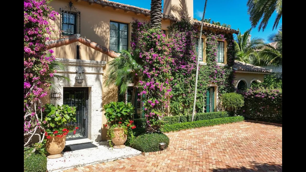 Breathtaking Estate in Palm Beach, Florida | Sotheby's International Realty