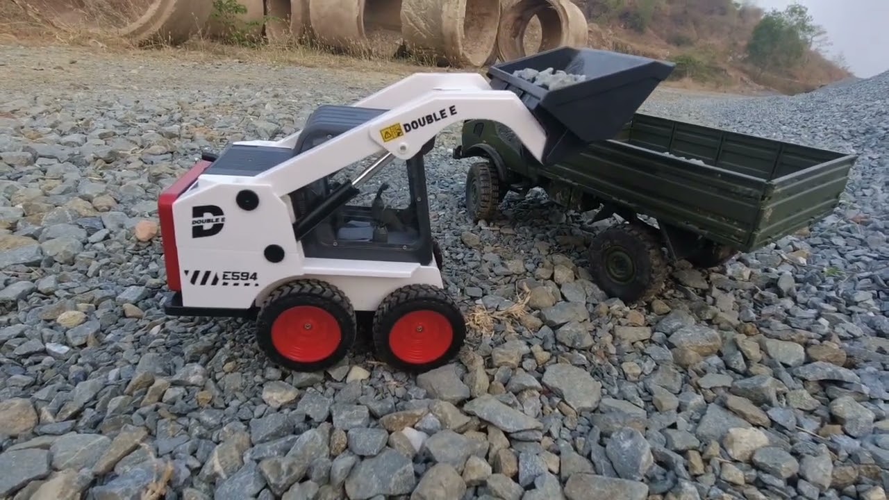 DOUBLE E 594 1/14 TESTING WITH SMALL ROCK