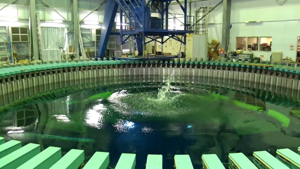 海上技術安全研究所　深海水槽