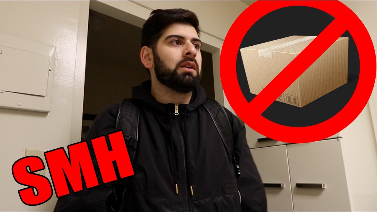 УХ ТЫ, КТО-ТО СНОВА УКРАЛ МОИ КРОССОВКИ!!