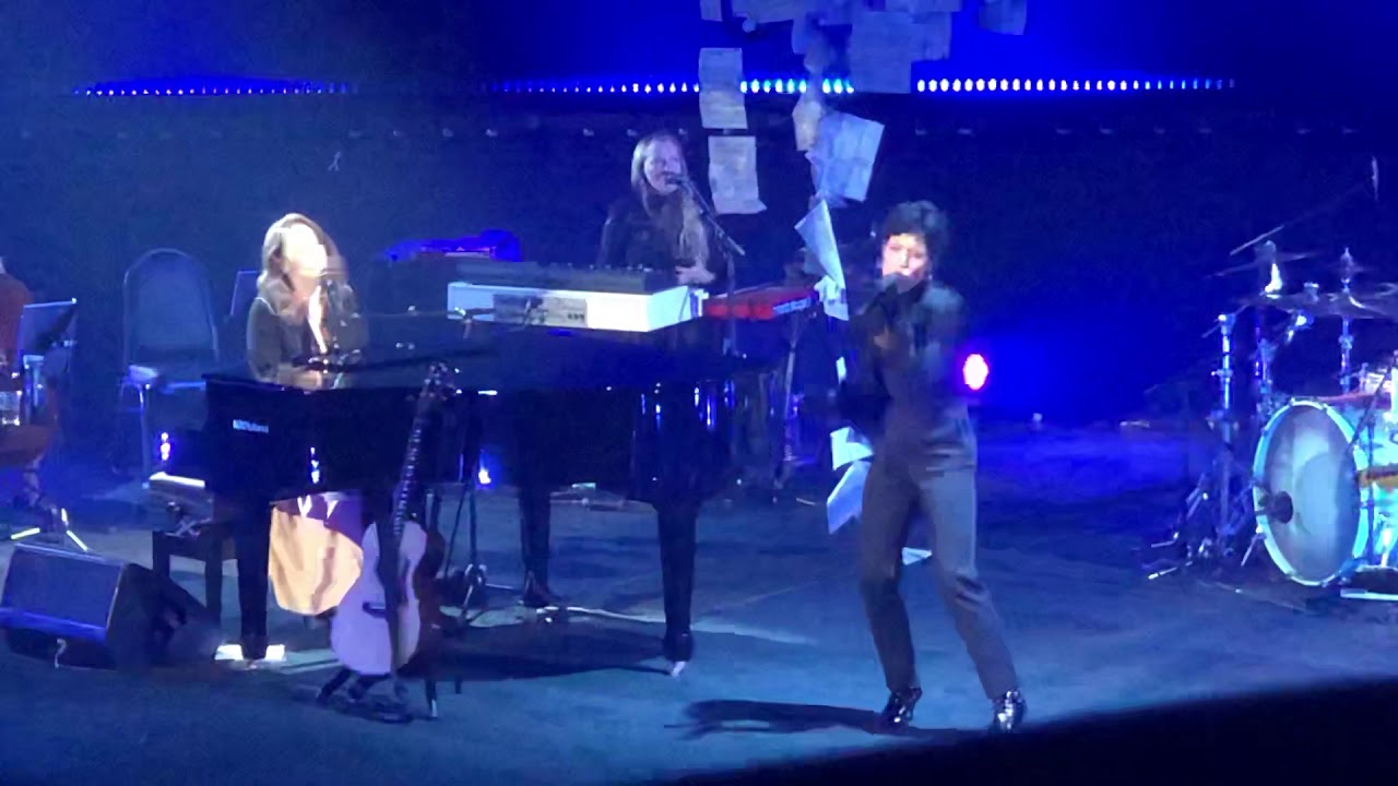 Emily King and Sara Bareilles live at the Met Philadelphia- banter + If I can’t have you