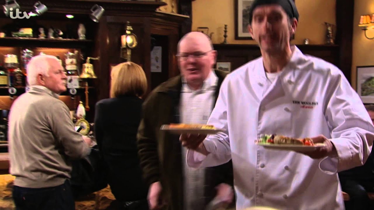 The Woolpack In Filled With Haste And Energy - Emmerdale