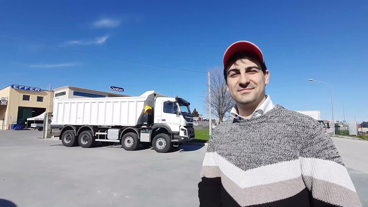 Formazione autocarro ribaltabile roccia mezzo d'opera 40 ton 8X6 Volvo FMX