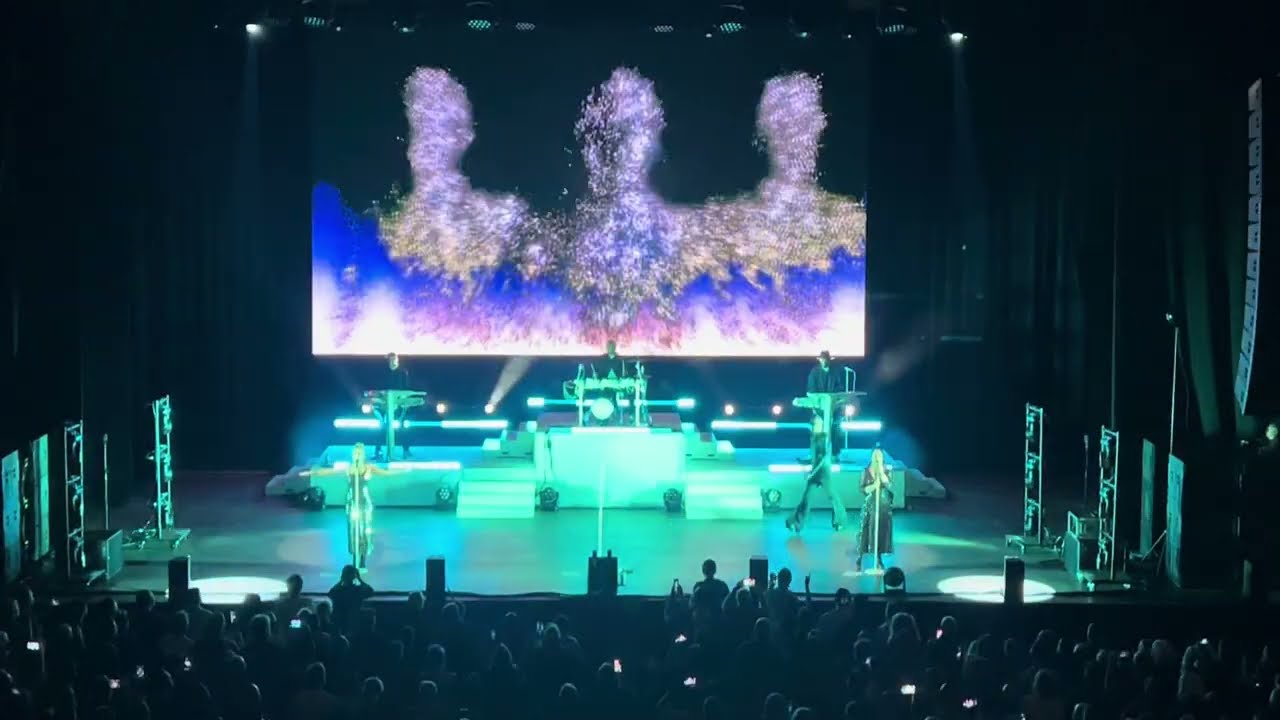 The Human League - &ldquo;Mirror Man&rdquo; - Live in Detroit MI 2026 