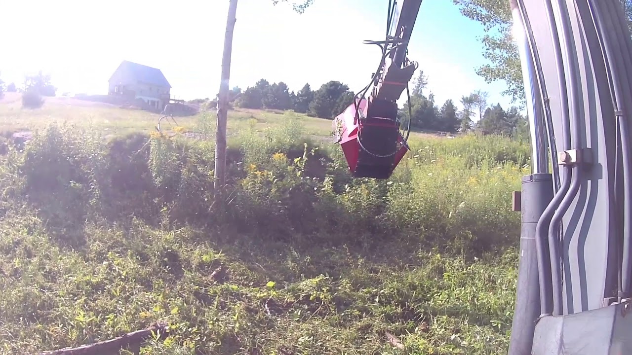 JD 35D Mulching with the new eterra 30