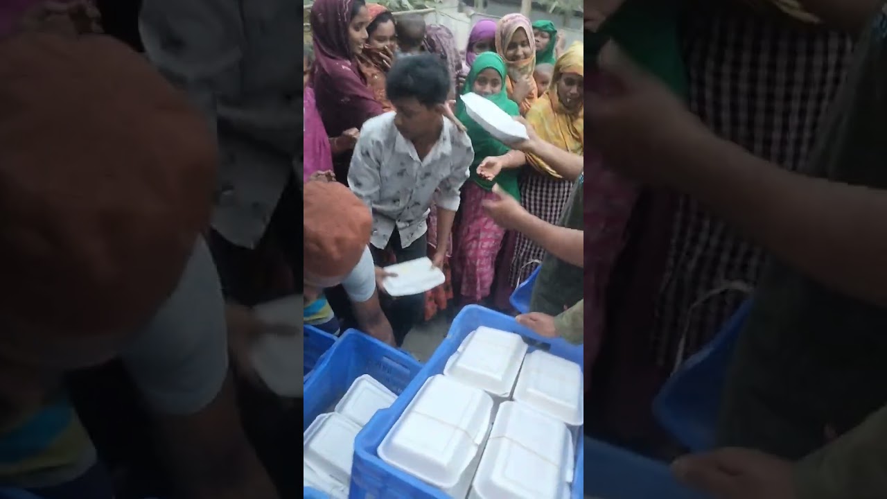 ১৯ রমজানে * Redwan Bari ভাই উনার বাবা মো: আব্দুল বারী উনার আত্বার শান্তির জন্য তিনশত দরিদ্র মানুষদের