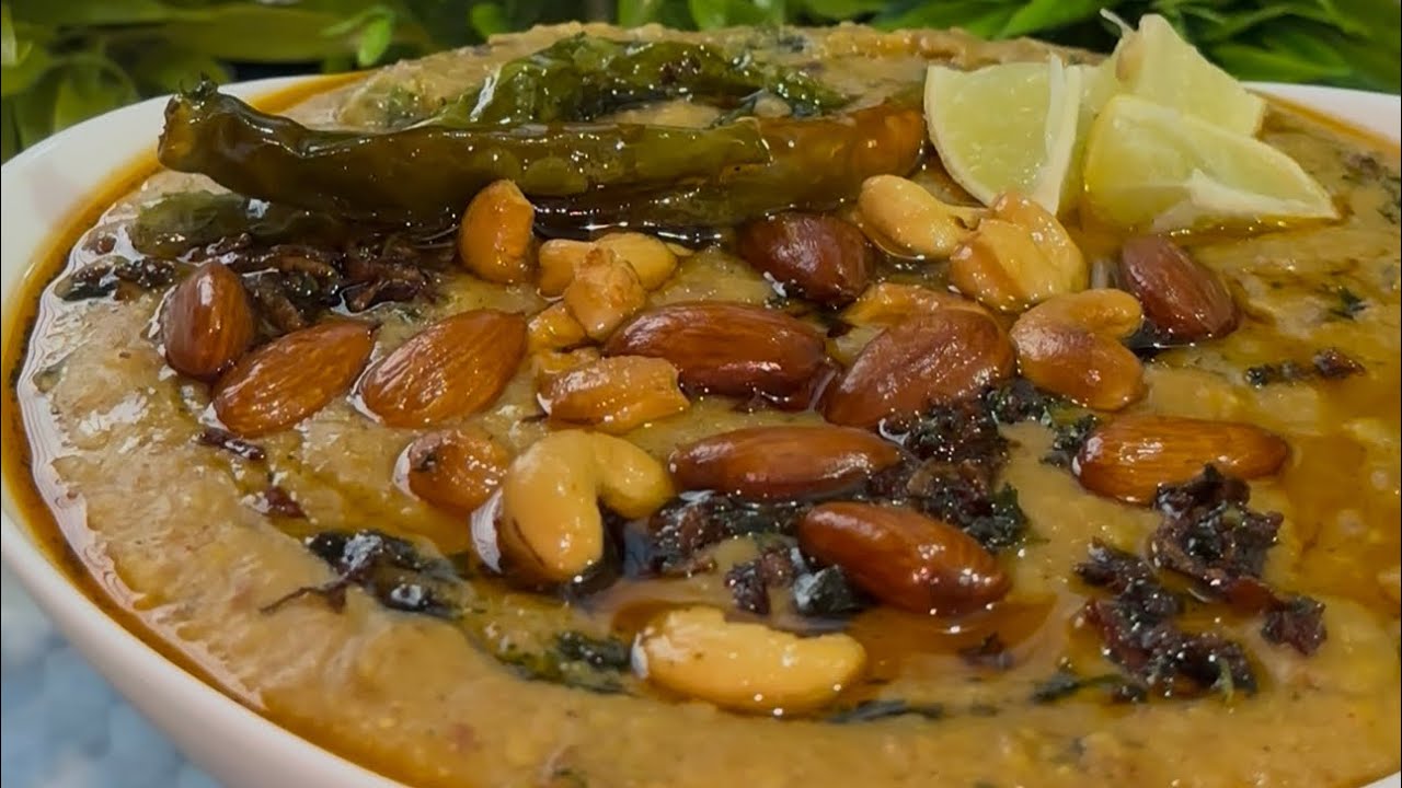 Hyderbadi Mutton Haleem🥣🔥 One bowl, endless warmth. Obsessed🤍hyderabad No talking, only Haleem