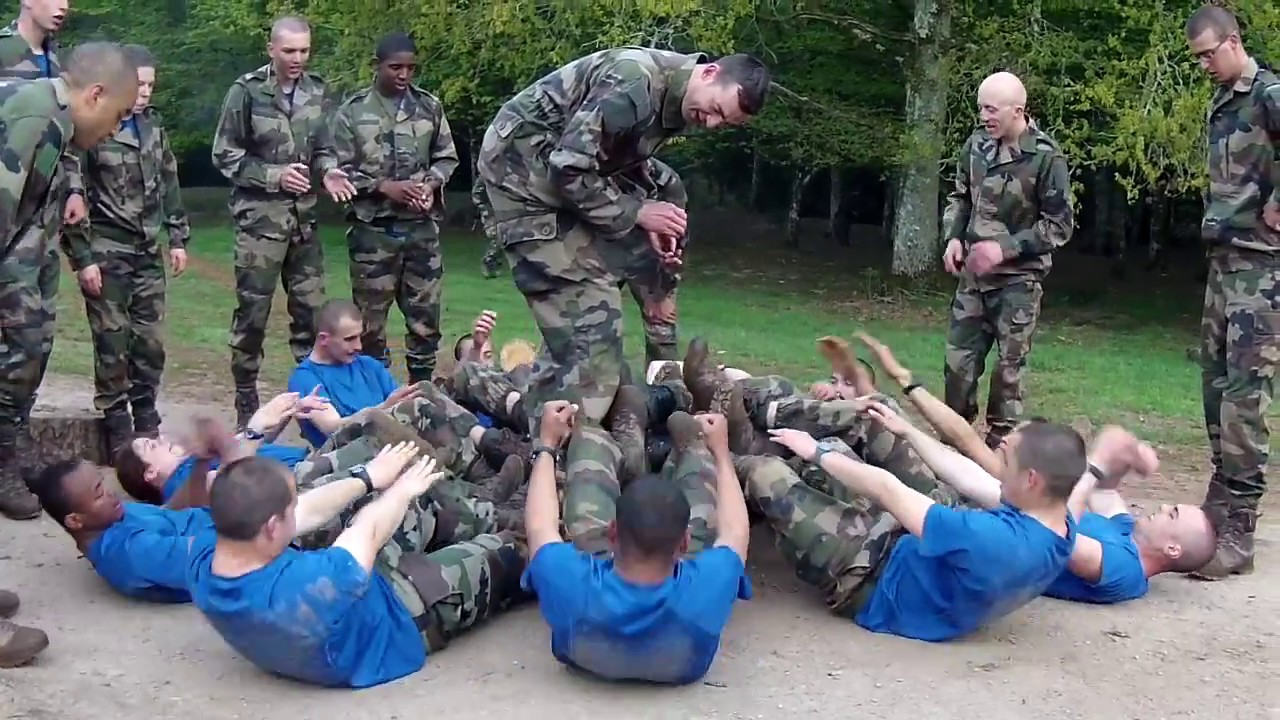 La formation initiale d'un jeune engag&eacute; au 2e RD