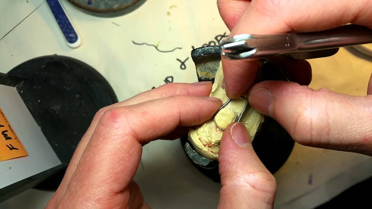 Band and Loop: Wire Bending
