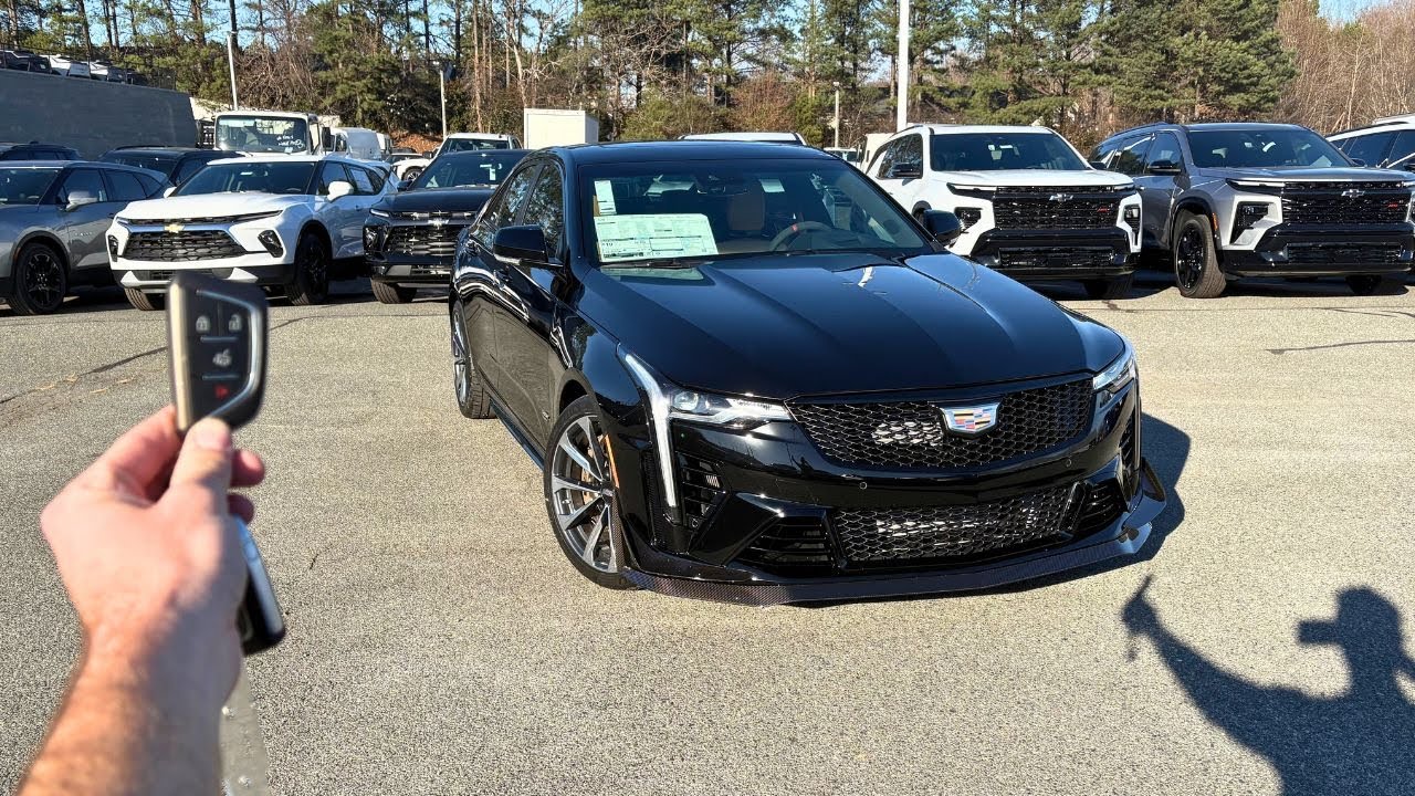 Последний в своем роде! Cadillac CT4V Blackwing 2026 года!