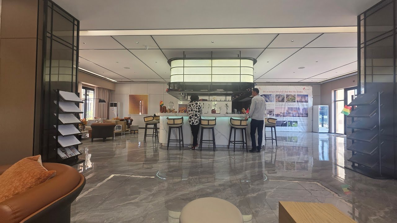 🇬🇳 New Shopping and Business Center in Kipe: Baie Des Etoiles